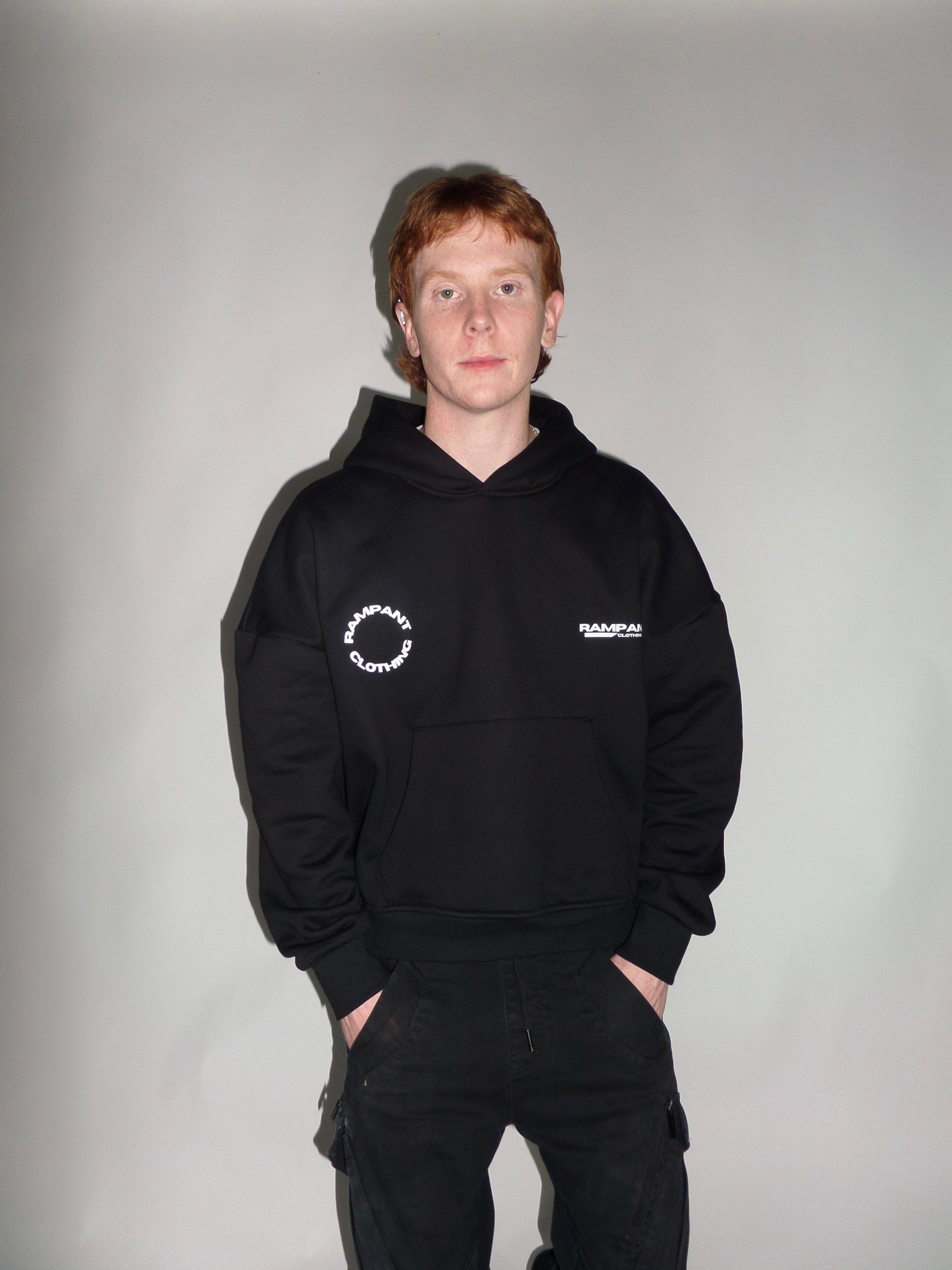 BOXY HOODIE - UNRESTRICTED