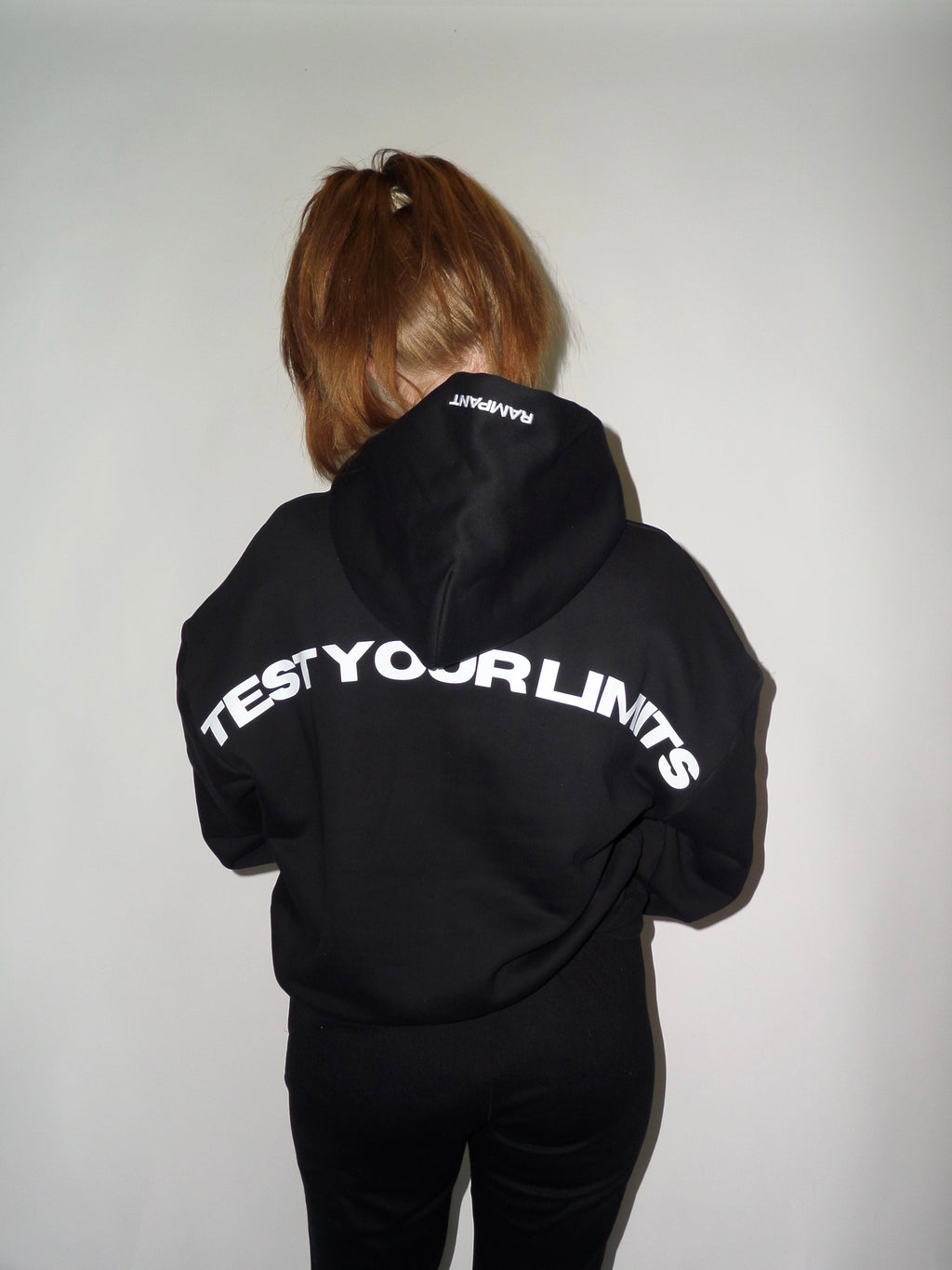 BOXY HOODIE - UNRESTRICTED