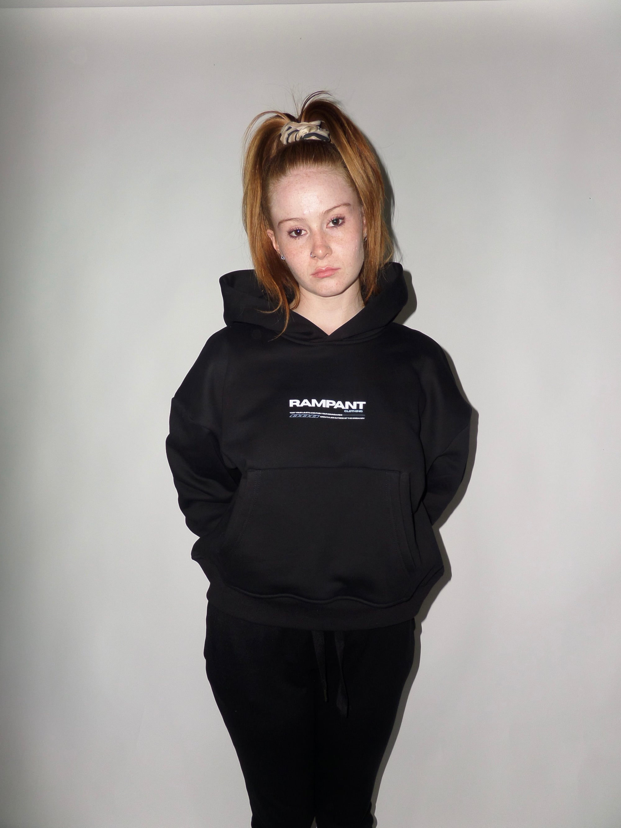 BOXY HOODIE - NEO