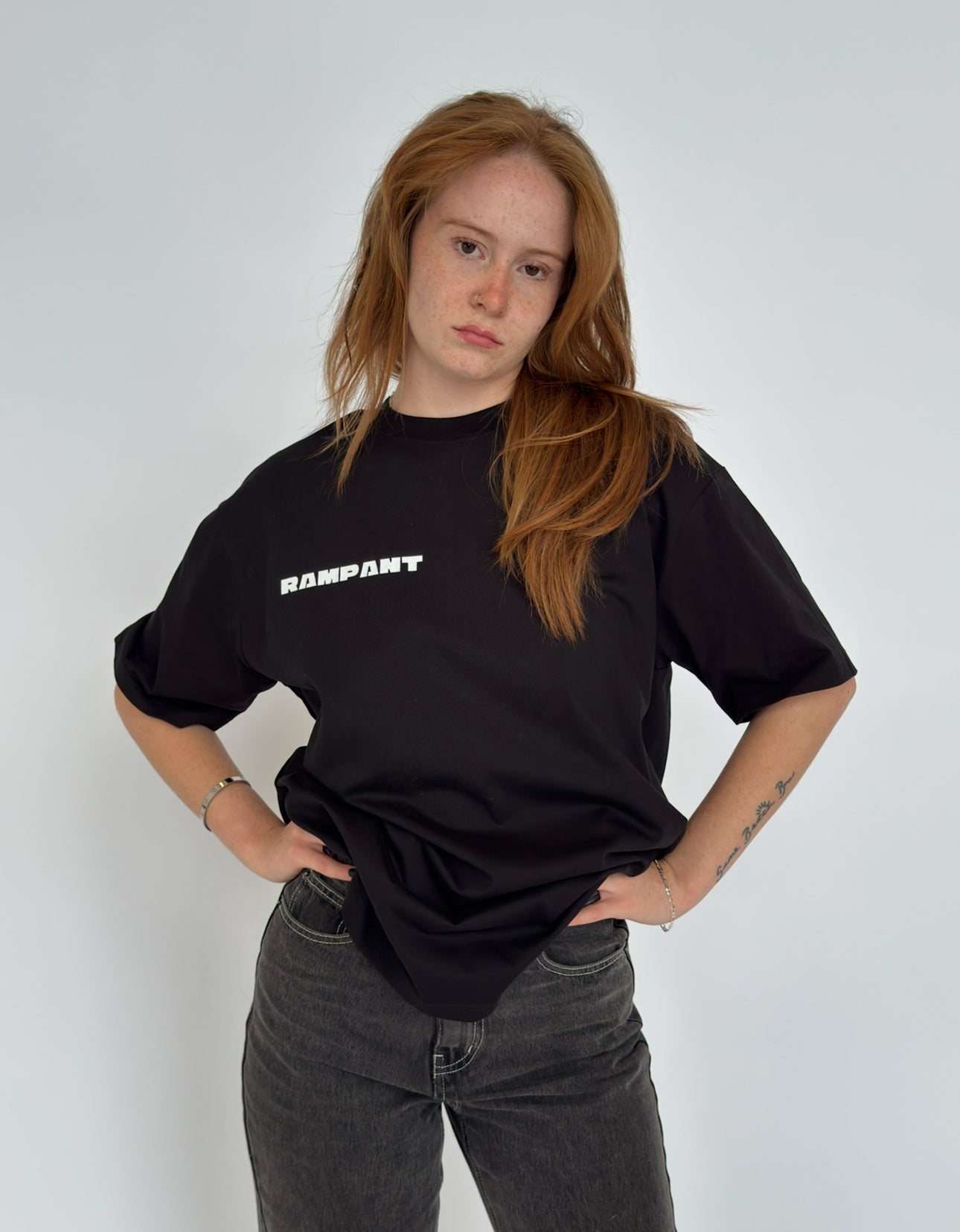 DESIGN STUDIO OVERSIZE