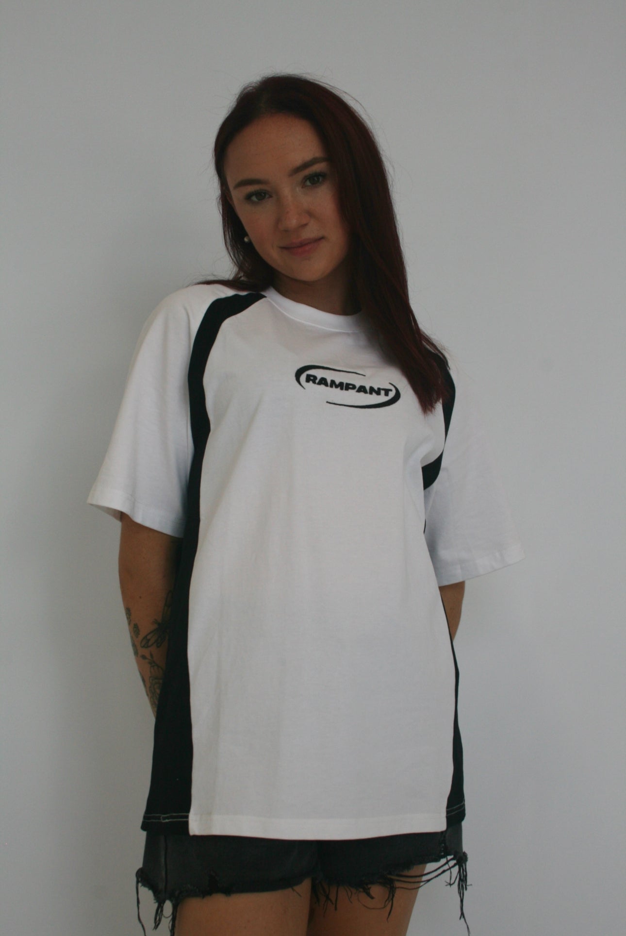 2T SHIRT WHITE - EMBROIDERED