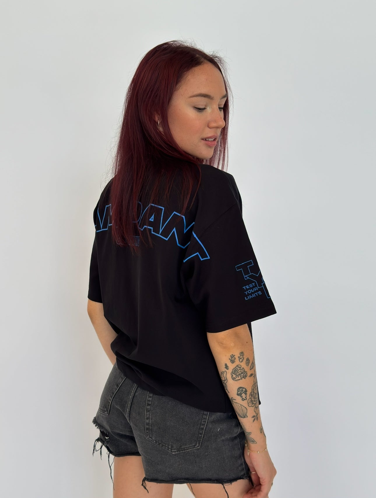 TYL TEE BLACK - EMBROIDERED